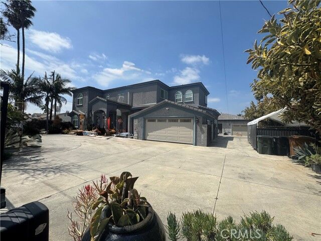 Property Photo: 11331 Chapman Avenue CA 92840