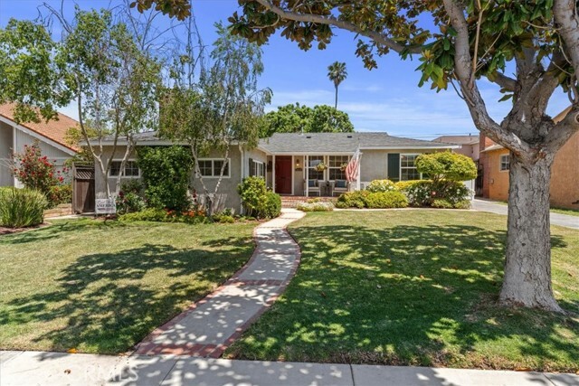 8212 Reading Avenue  Los Angeles CA 90045 photo