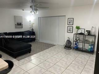 Property Photo: 10379 N Kendall Dr L2 FL 33176