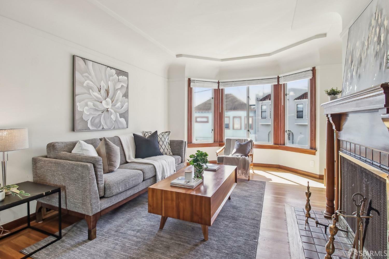 Property Photo: 306 Hale Street CA 94134