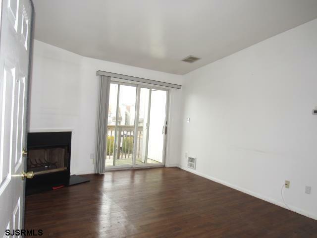 Property Photo: 700 N Franklin Blvd 604 NJ 08232