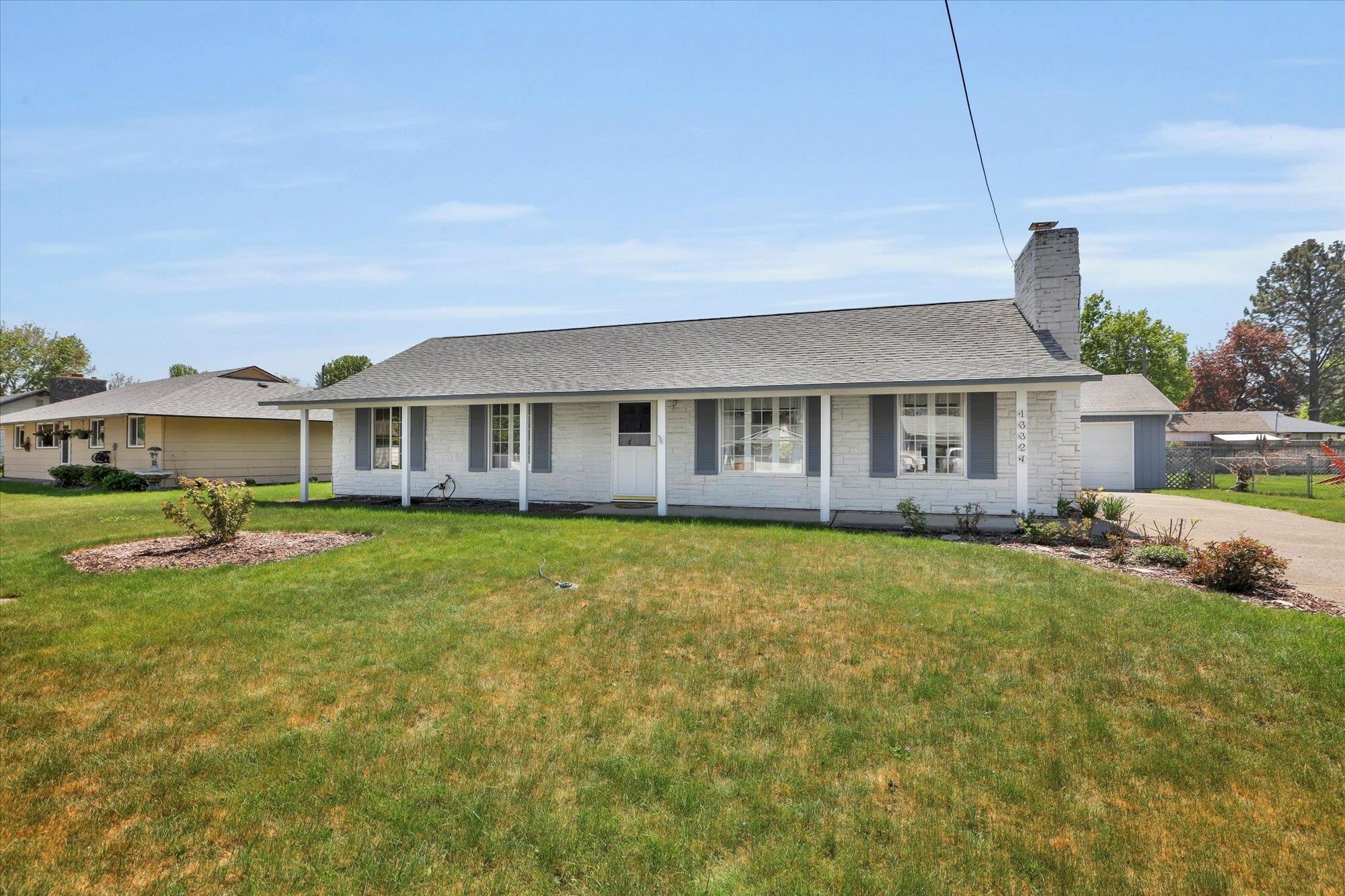 Property Photo: 13324 E 6th Ave WA 99216