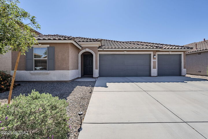 11601 W Granville Drive  Marana AZ 85653 photo