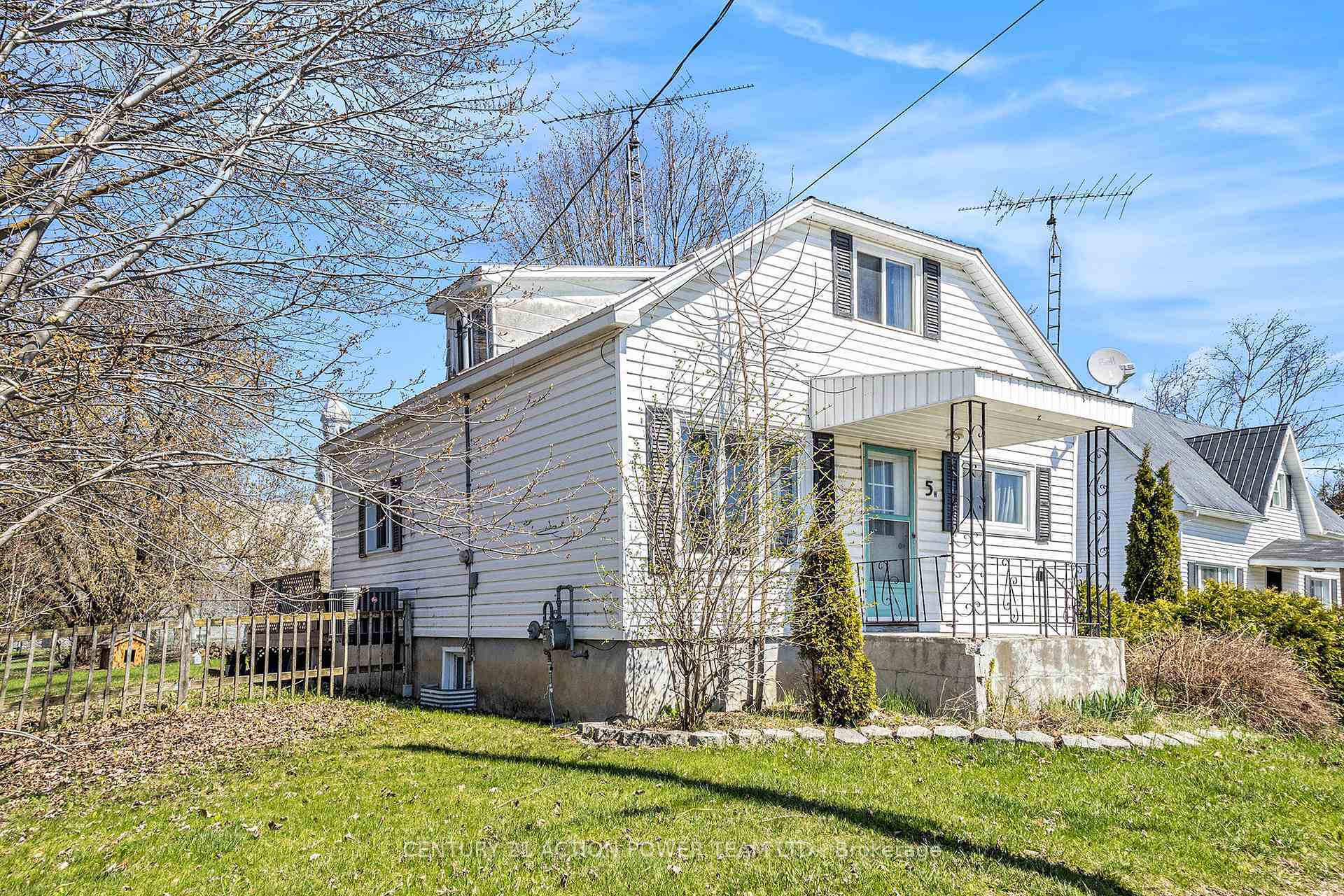 Photo de la propriété: 5 Concession Street W ON K0A 1R0
