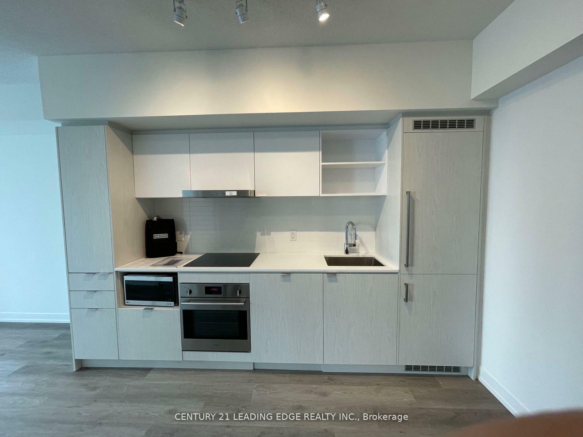 Photo de la propriété: 55 Cooper Street 4212 ON M5E 0G1