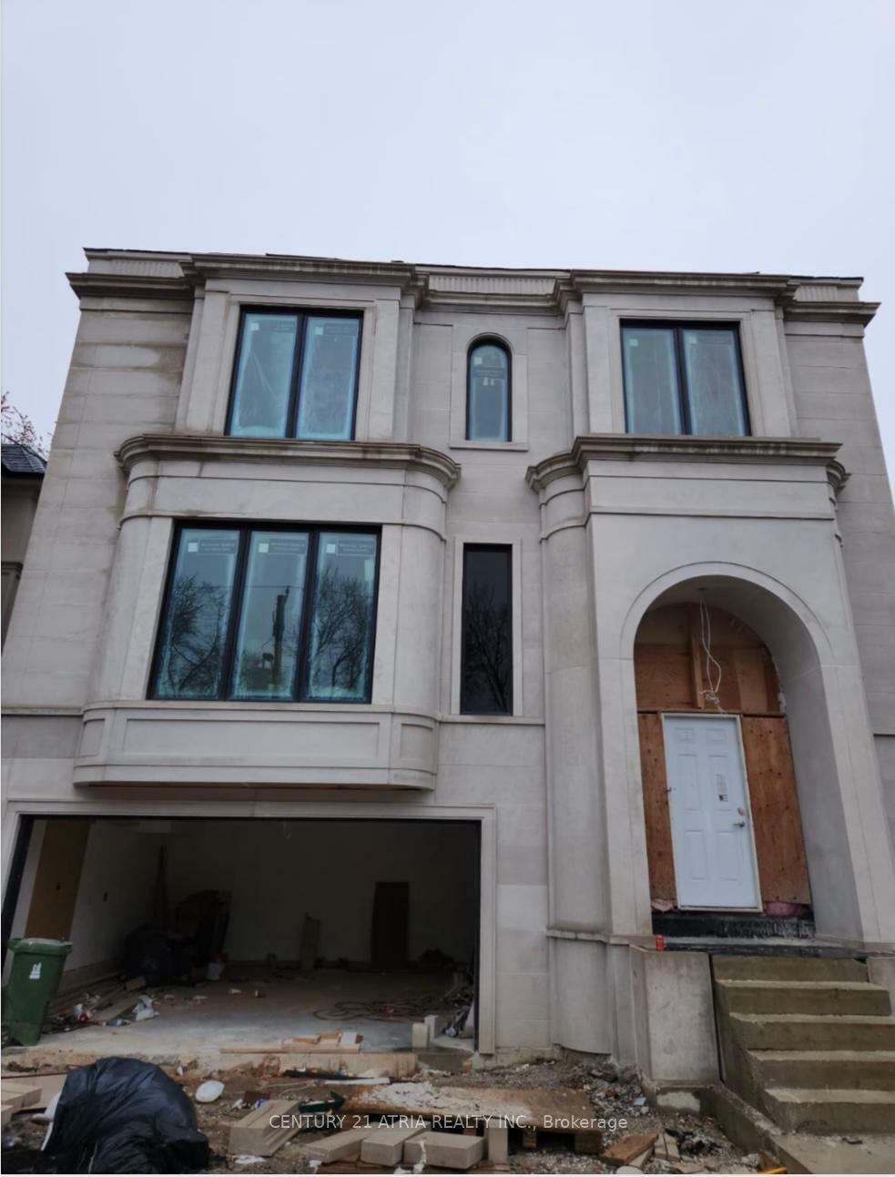 541 Deloraine Avenue  Toronto ON M5M 2C2 photo