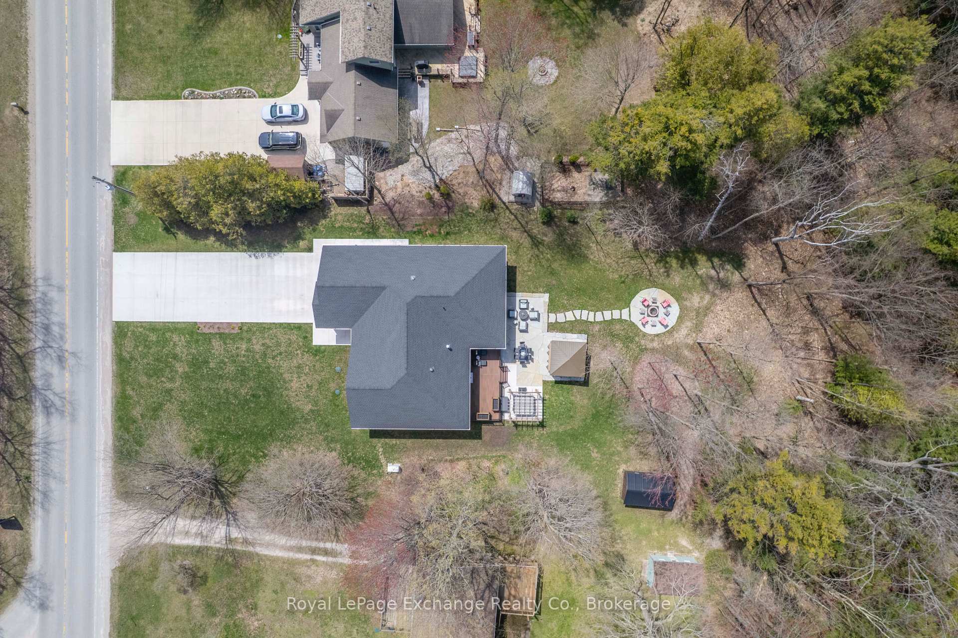 Property Photo: 339 Lake Range Drive ON N0G 2R0