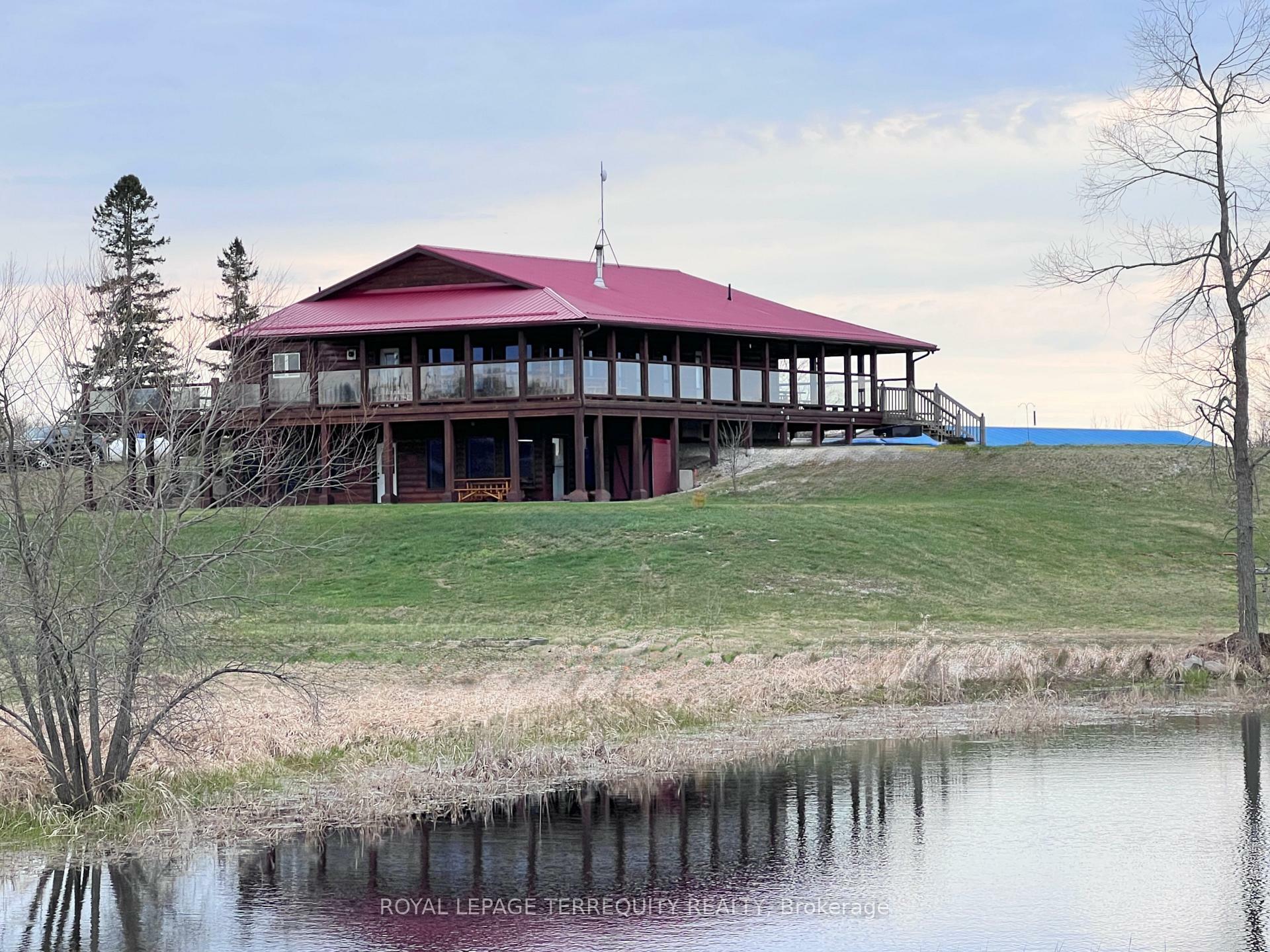 Property Photo: 189 East Hungerford Road ON K0K 3J0