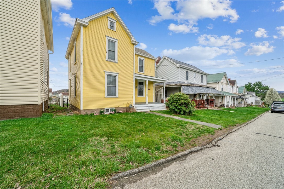 Property Photo: 26 2nd Avenue PA 15683