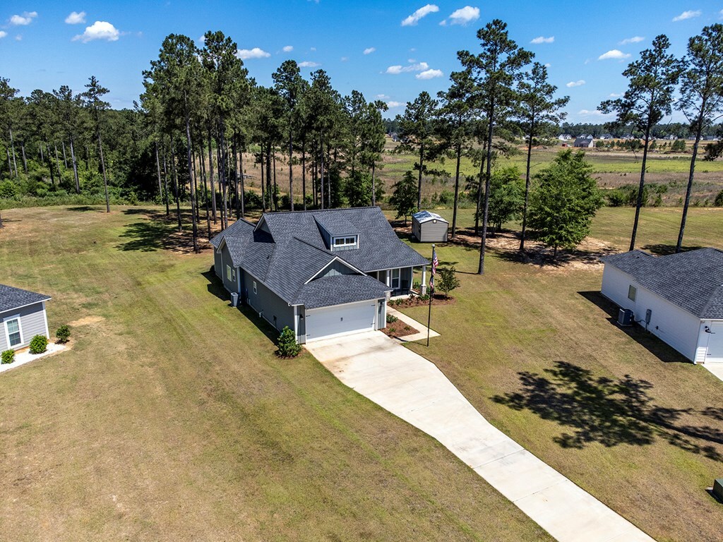 Property Photo:  186 Live Oak Drive  GA 31763 