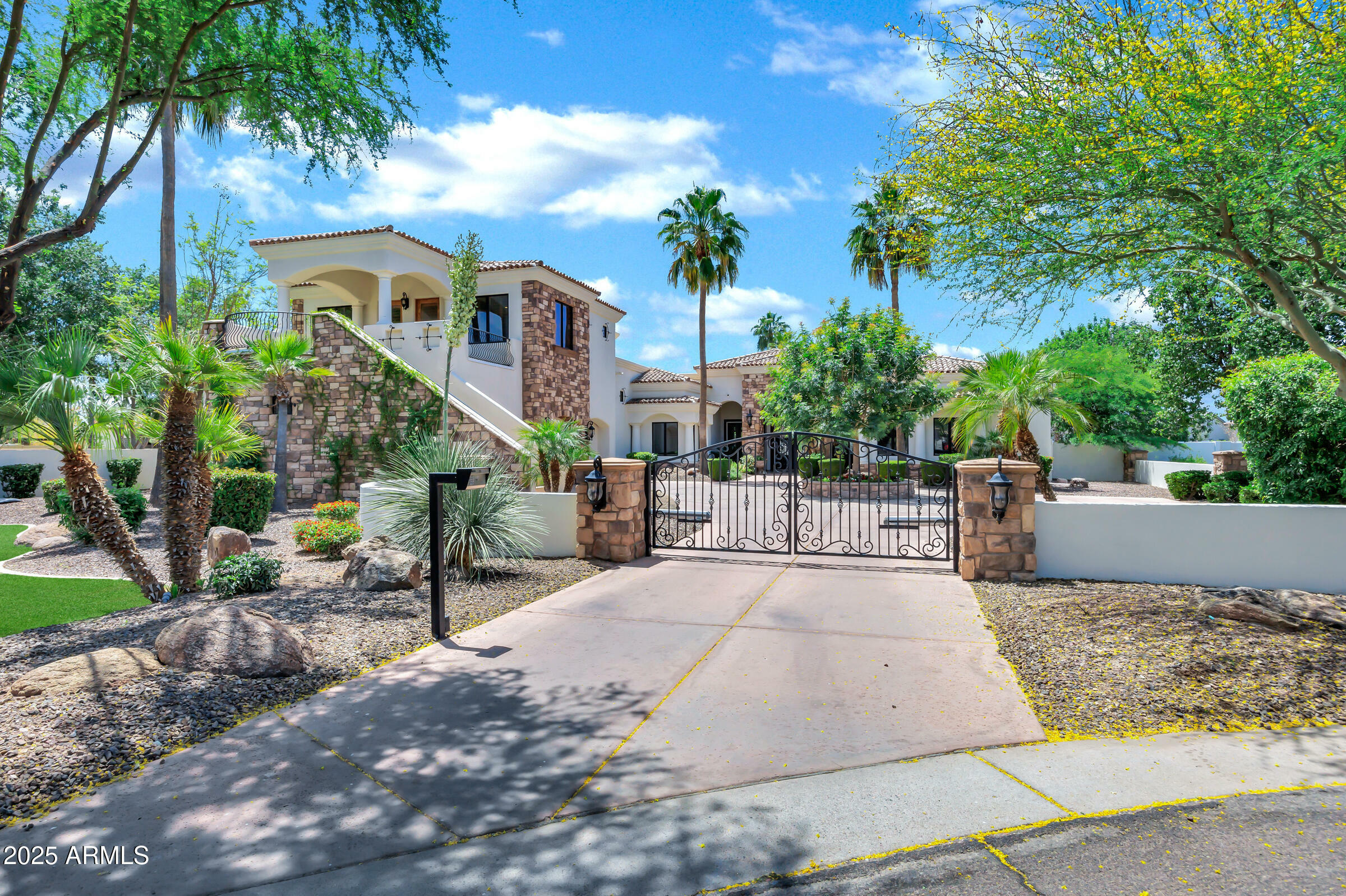 2527 E Beechnut Court  Chandler AZ 85249 photo
