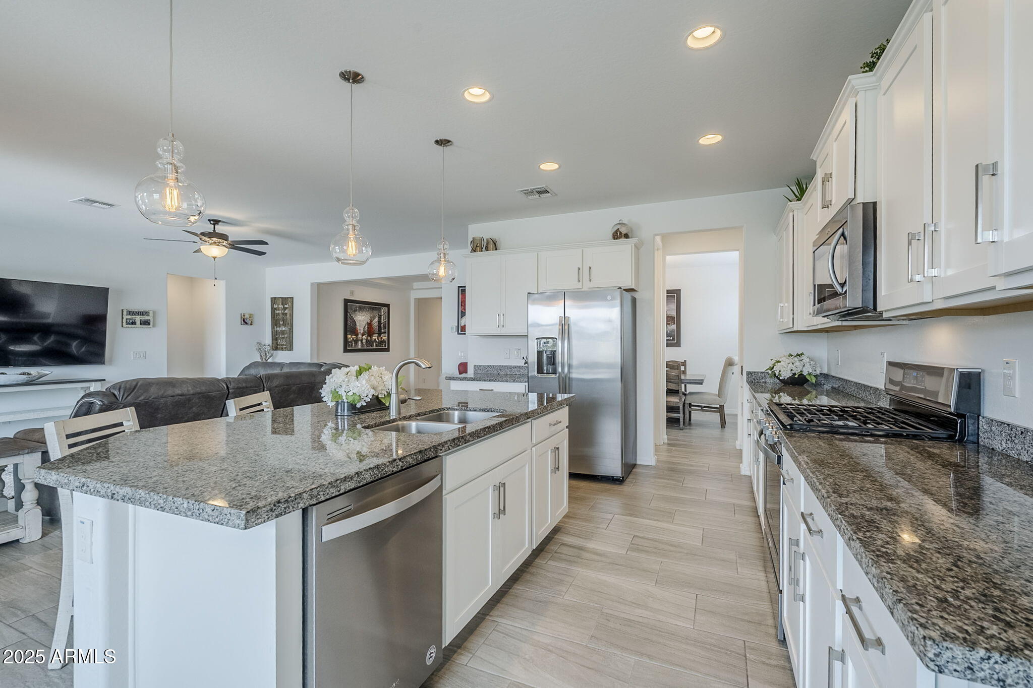 Property Photo:  12048 E Chevelon Trail  AZ 85118 