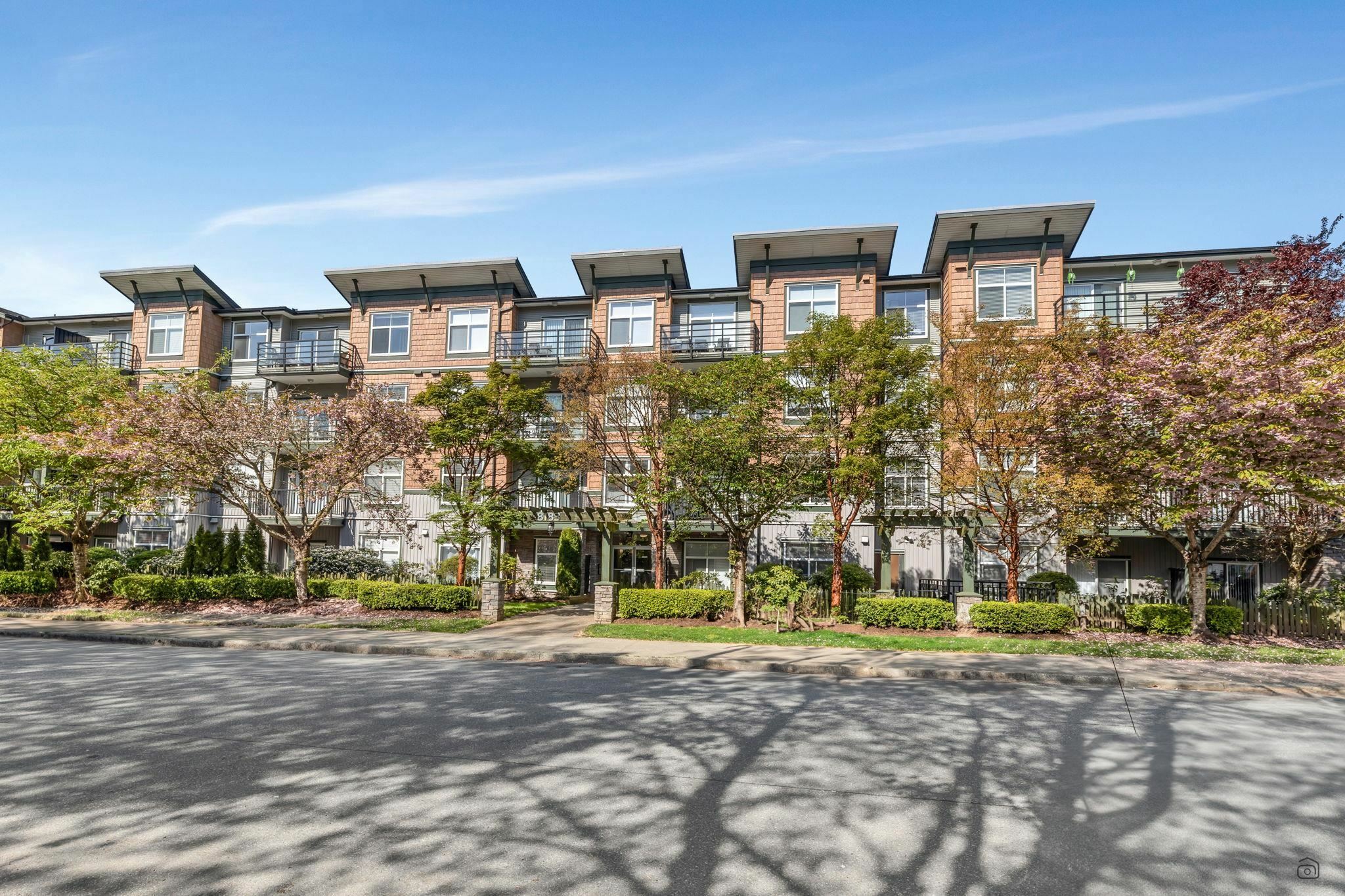 Photo de la propriété: 8183 121A Street 115 BC V3S 2A8