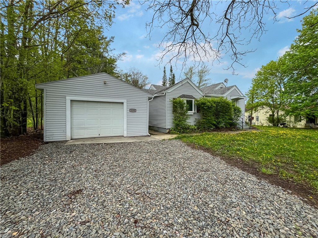 131 W Sullivanville Road  Horseheads NY 14845 photo