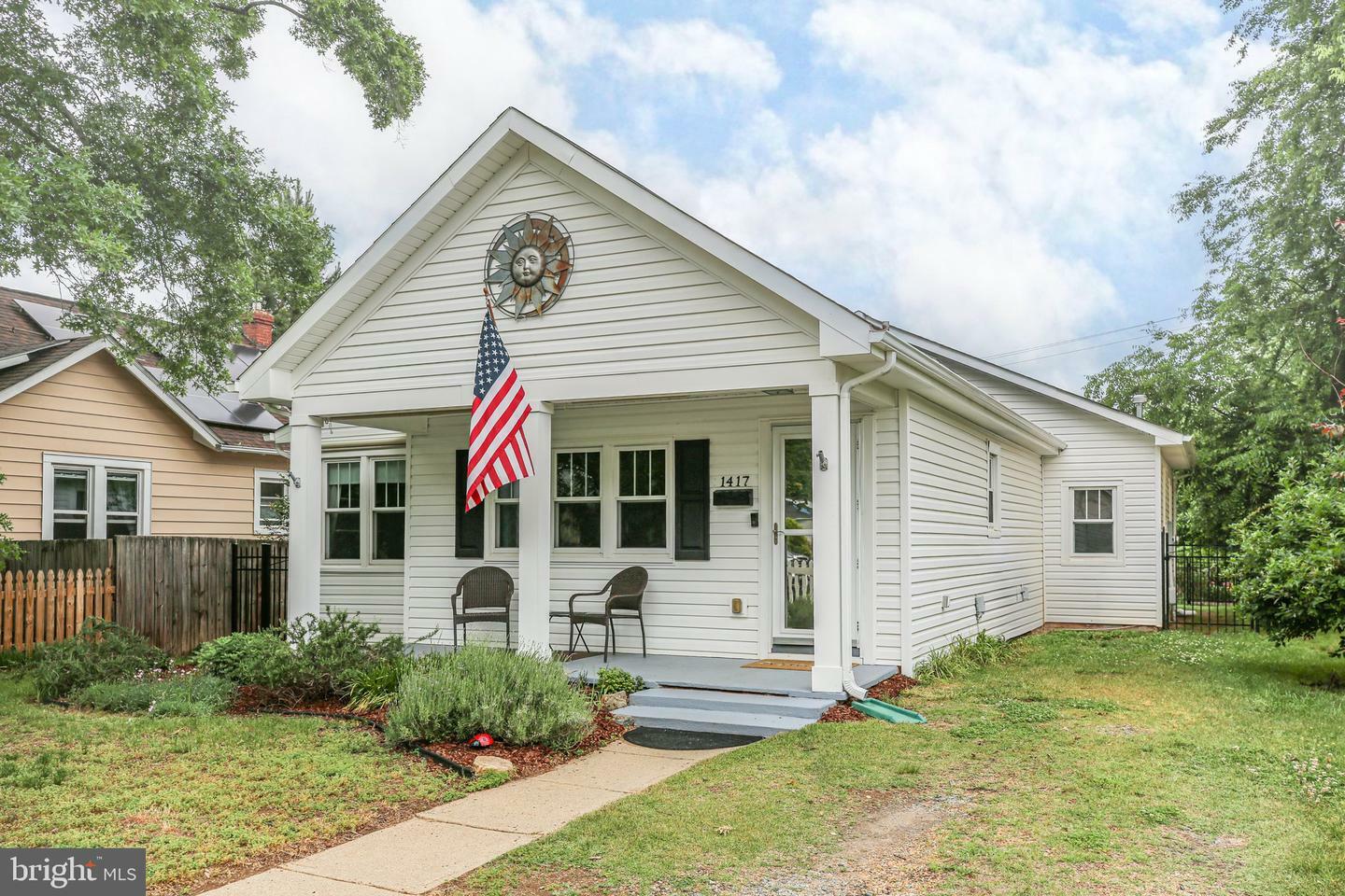 Property Photo: 1417 Franklin Street VA 22401