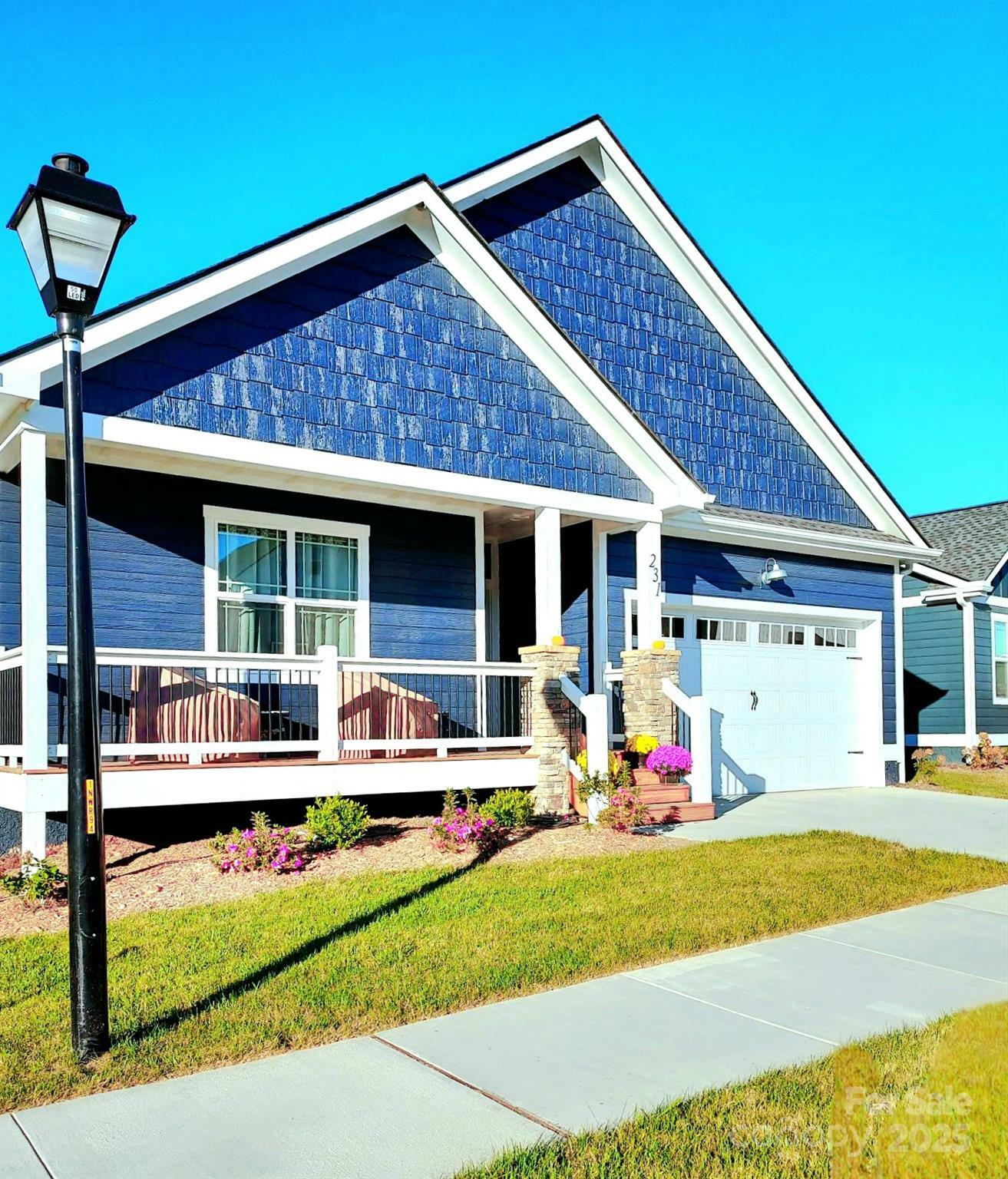 Property Photo: 231 Leyland Circle NC 28792