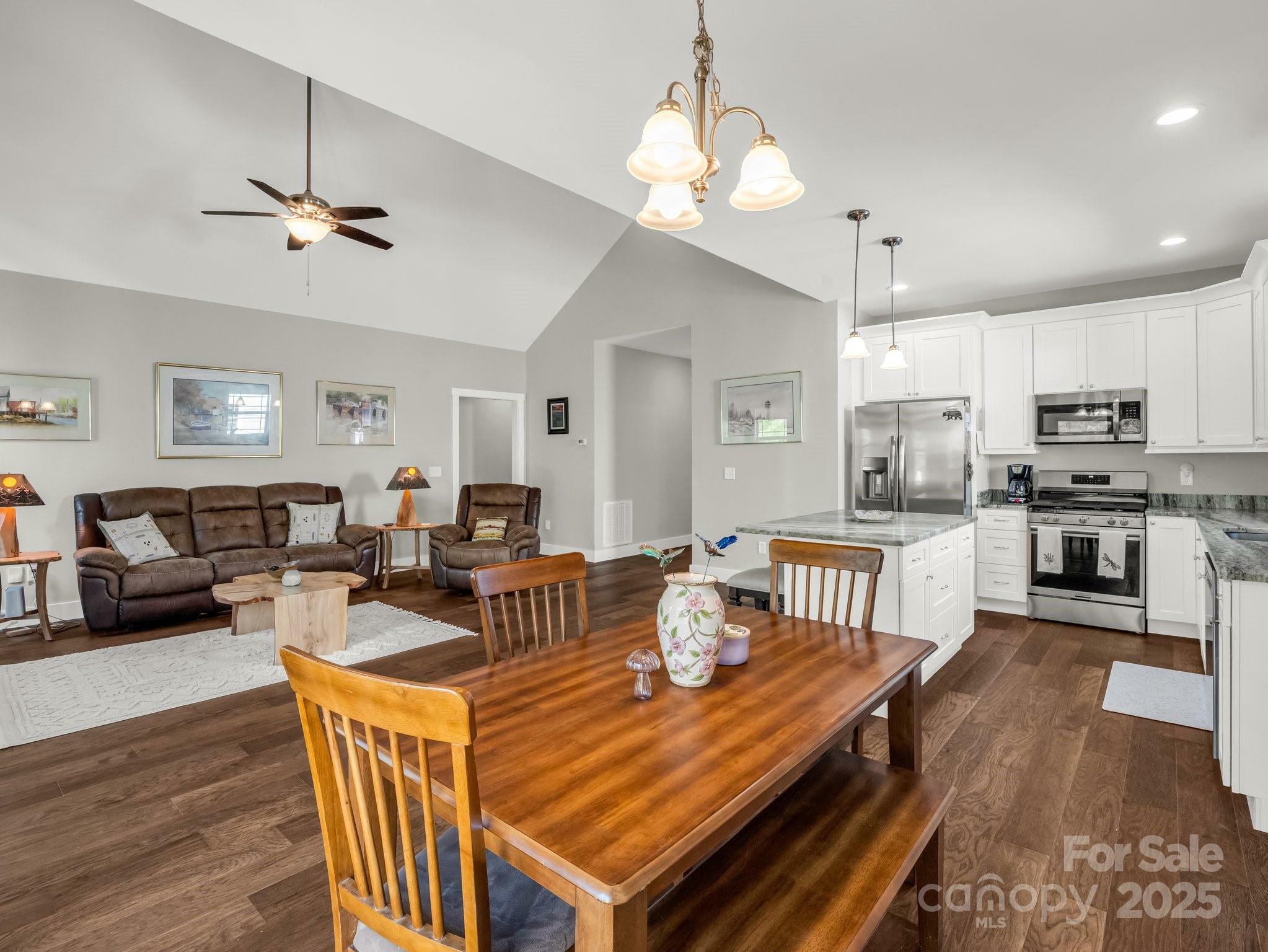 Property Photo: 231 Leyland Circle NC 28792