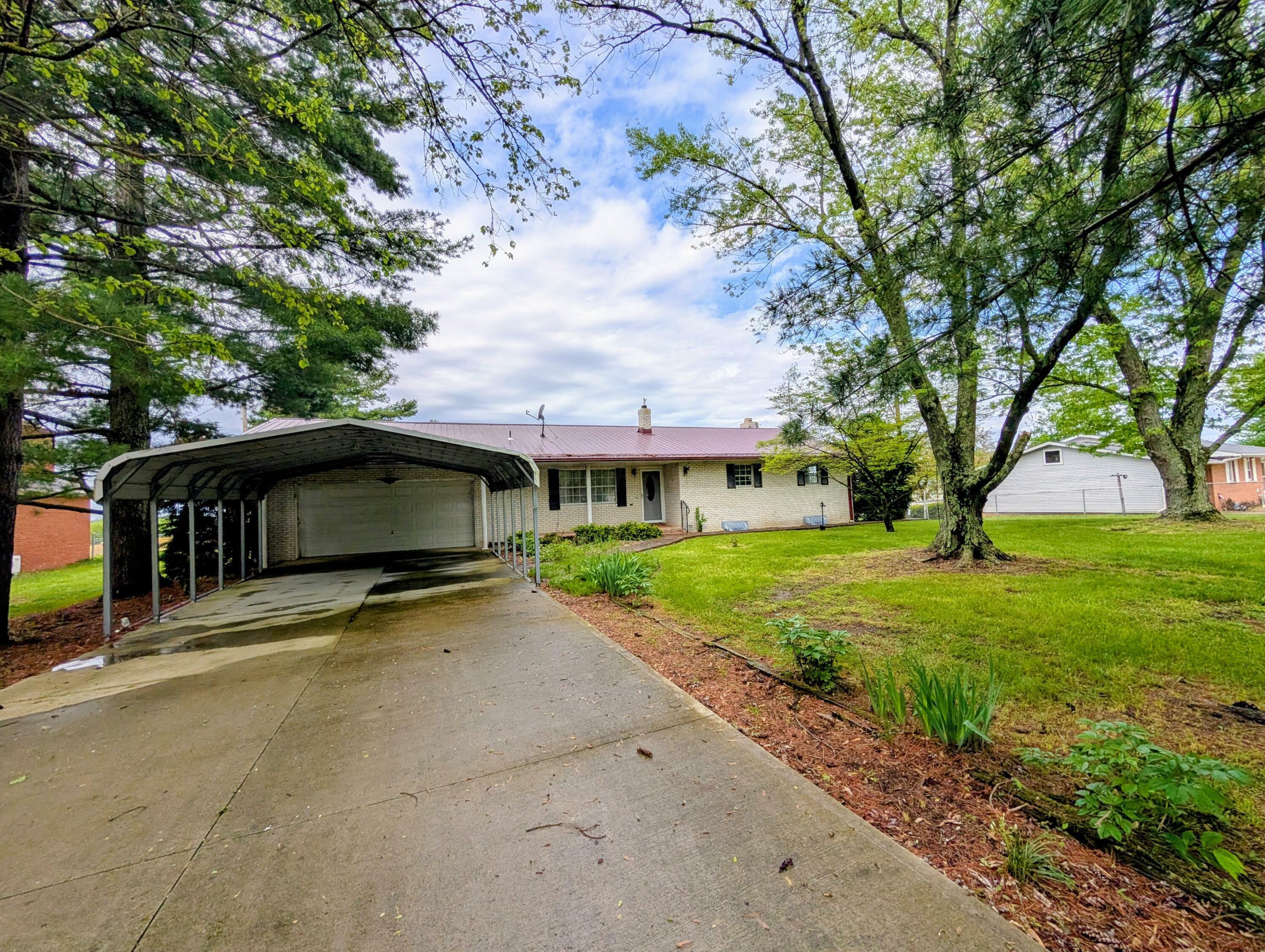 Property Photo: 20431 Sharon Drive OH 43113