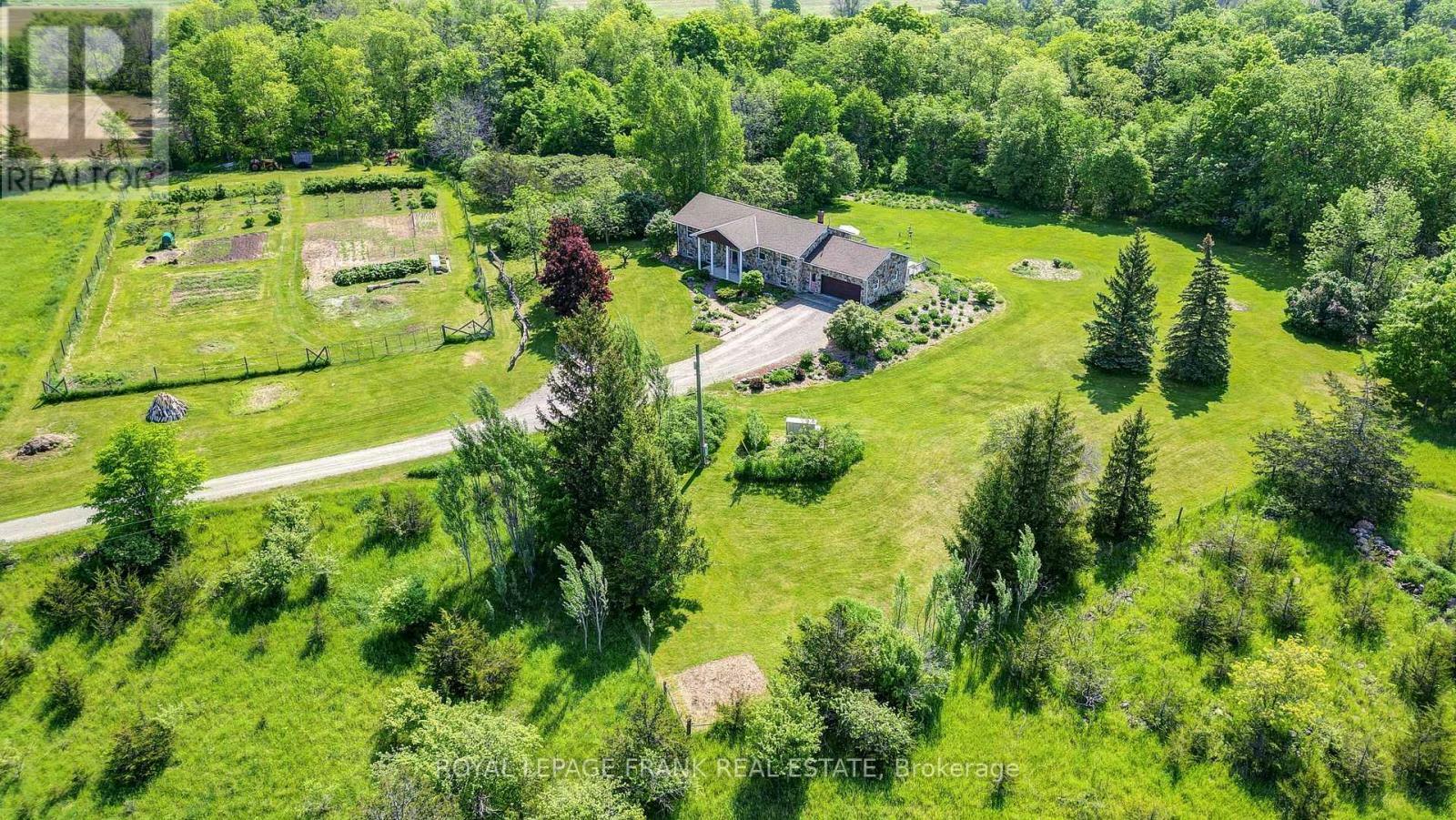 Property Photo: 3071 5th Line E ON K0L 1L0