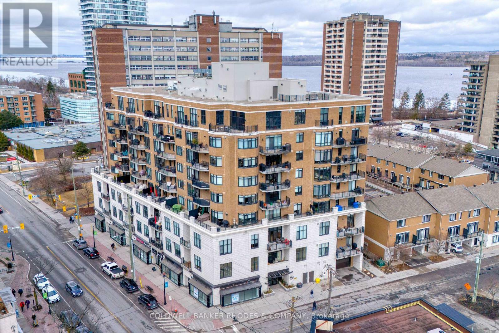 Photo de la propriété: 420 Berkley Avenue 605 ON K2A 4H5