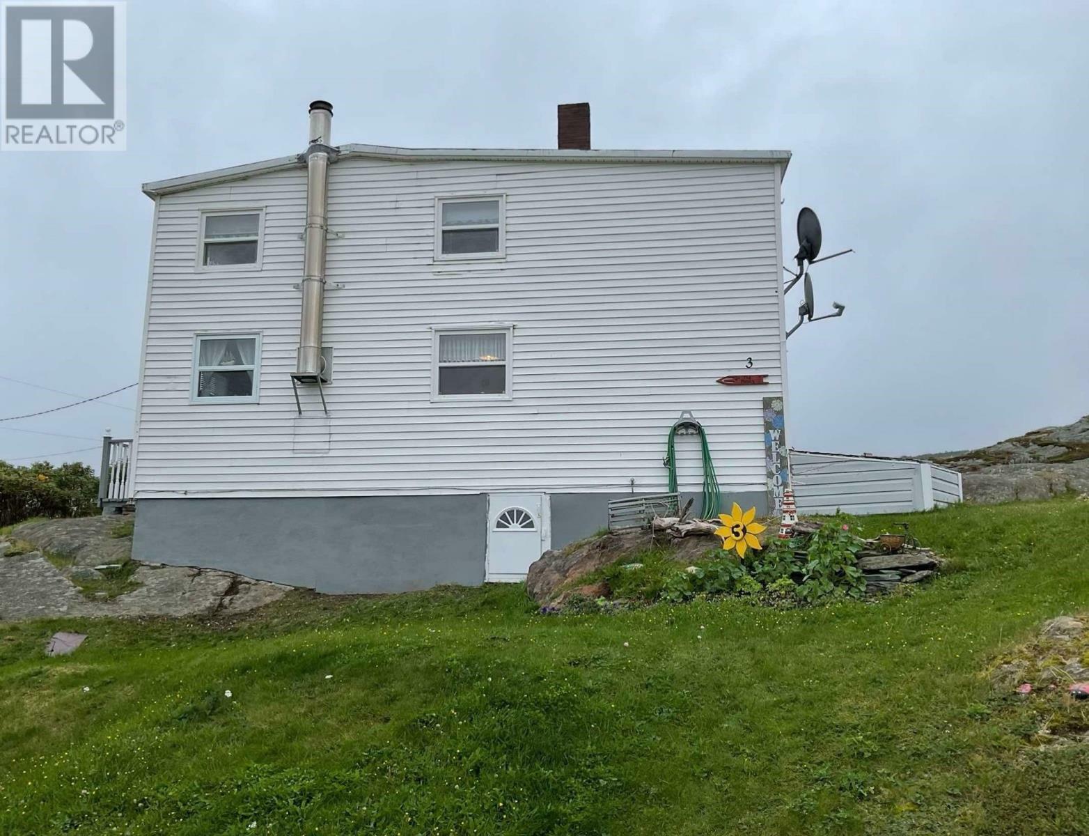Photo de la propriété: 3 School Road NL A0C 1R0