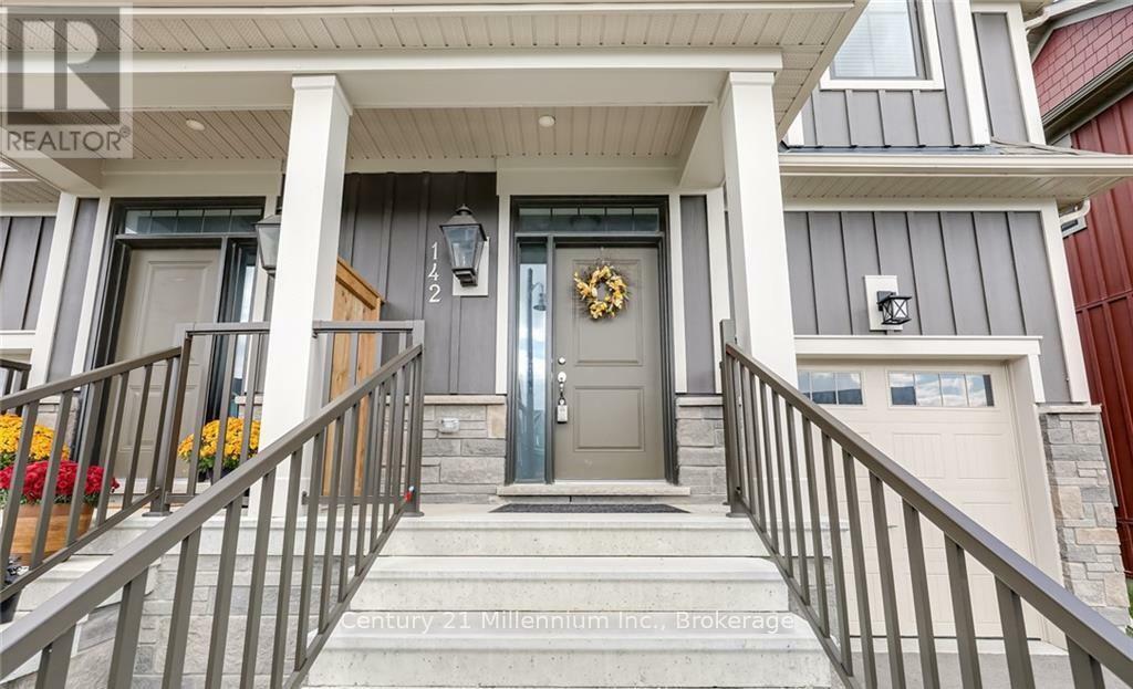 Photo de la propriété: 142 Red Pine Street ON L9Y 0Z3