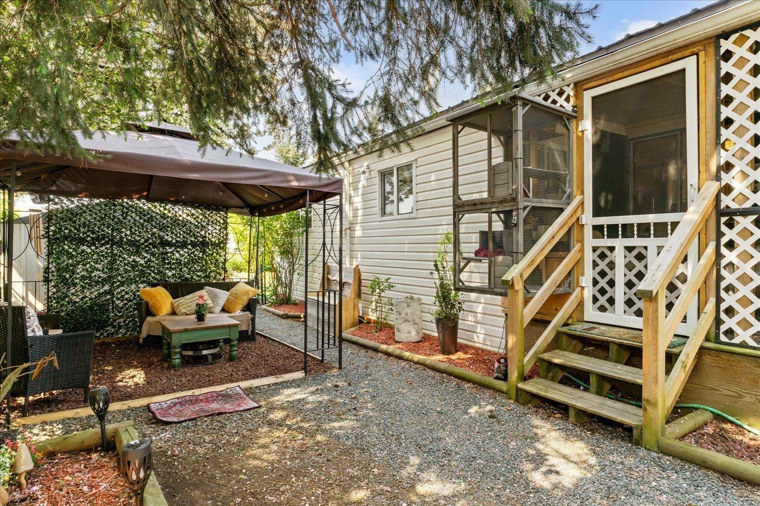 Property Photo: 45640 Watson Road 103 BC V2R 3R1