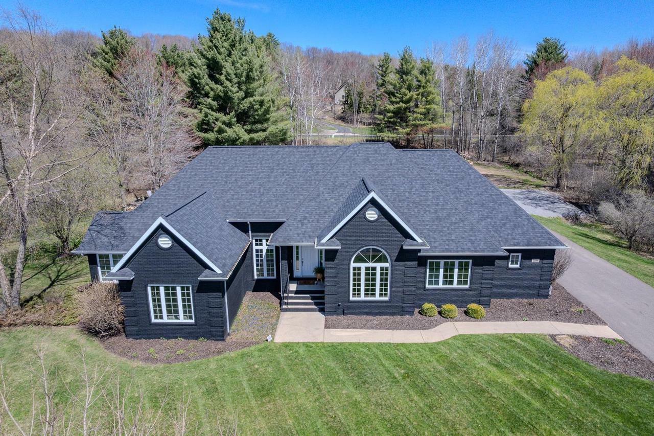 Property Photo: 2106 Eagle Valley Lane WI 54403