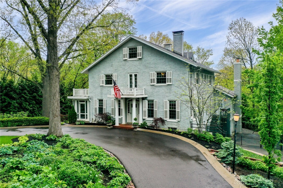 Property Photo: 43 Briar Hill Road OH 45419