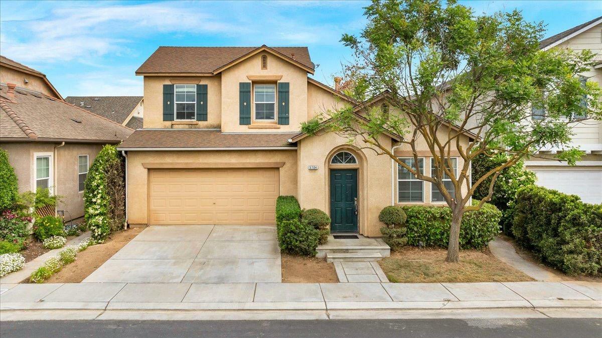 5704 N Tangerine Way  Fresno CA 93722 photo