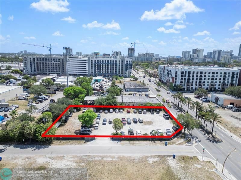 606 NW 8th Ave  Fort Lauderdale FL 33311 photo