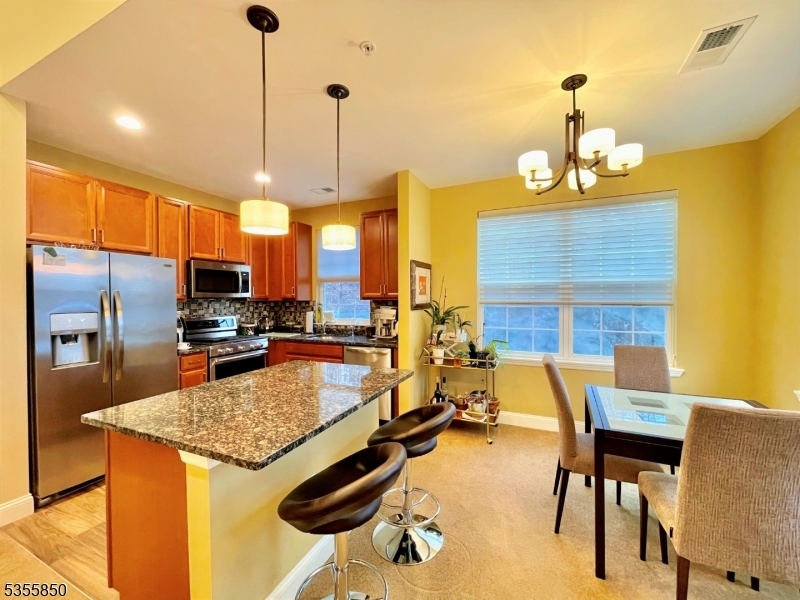 Property Photo: 4402 Ramapo Ct 4402 NJ 07457