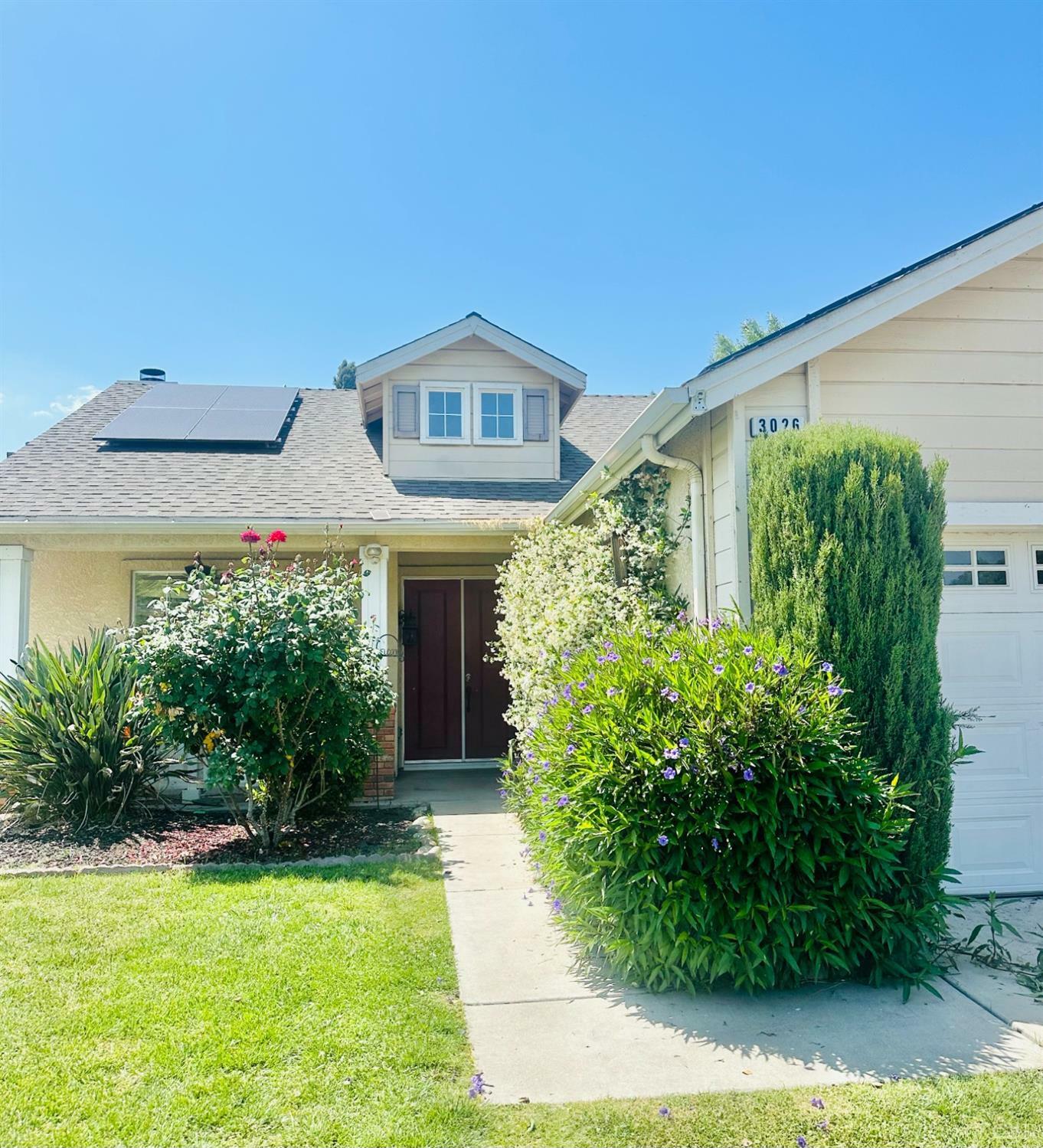 3026 Sage Court  Hanford CA 93230 photo