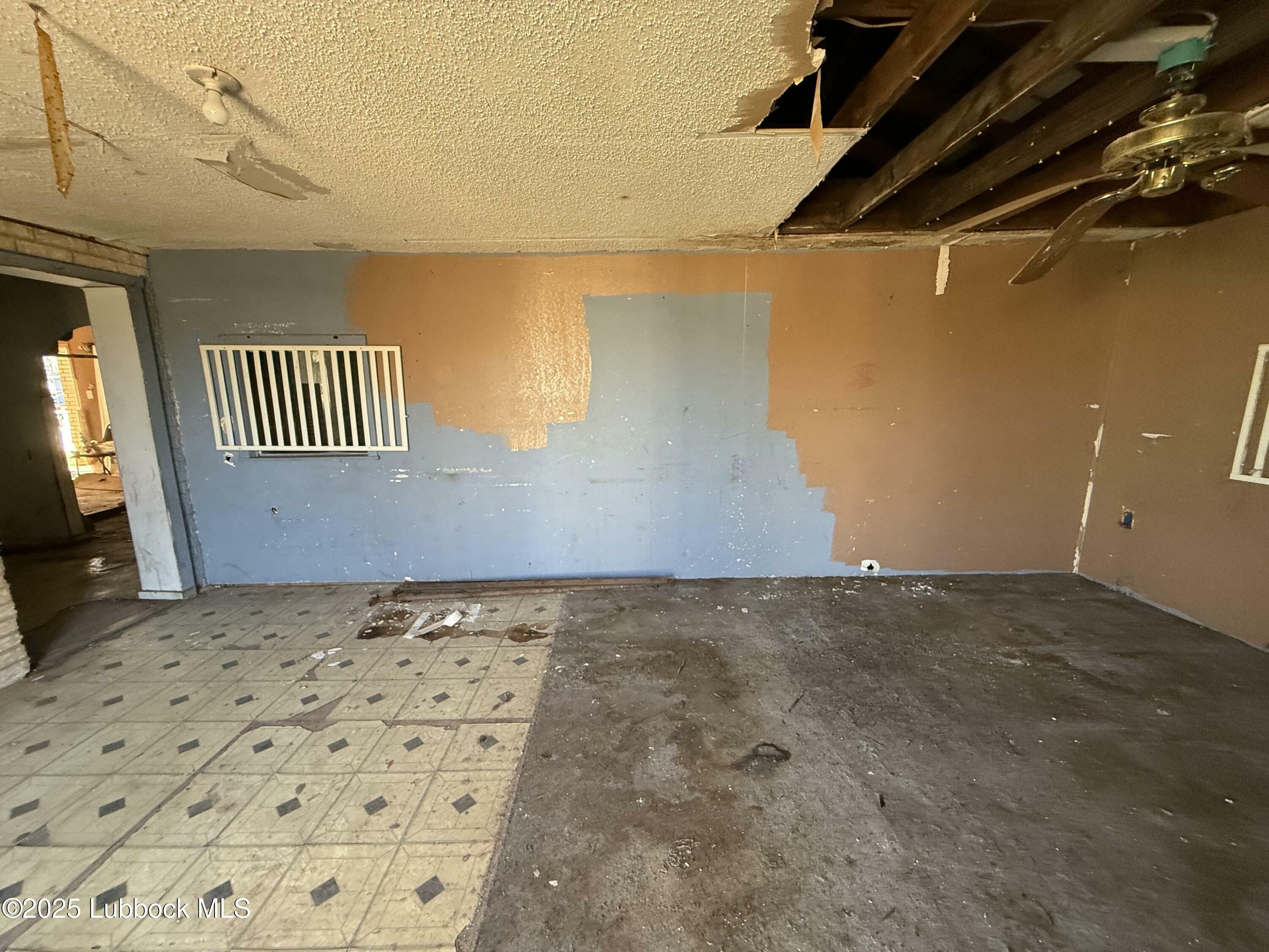 Property Photo: 2708 Cornell Street TX 79415