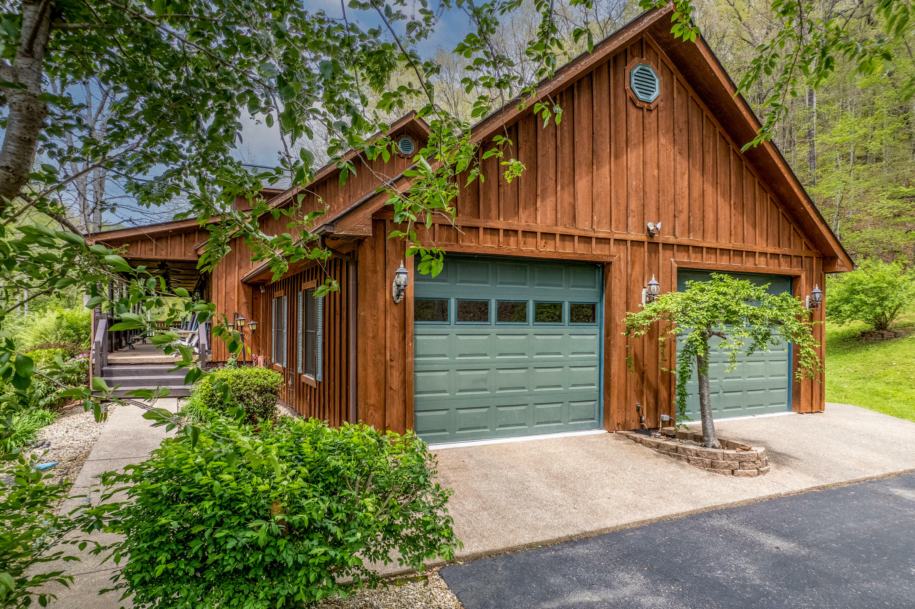 Property Photo: 5932 U.s. 60 East KY 40351