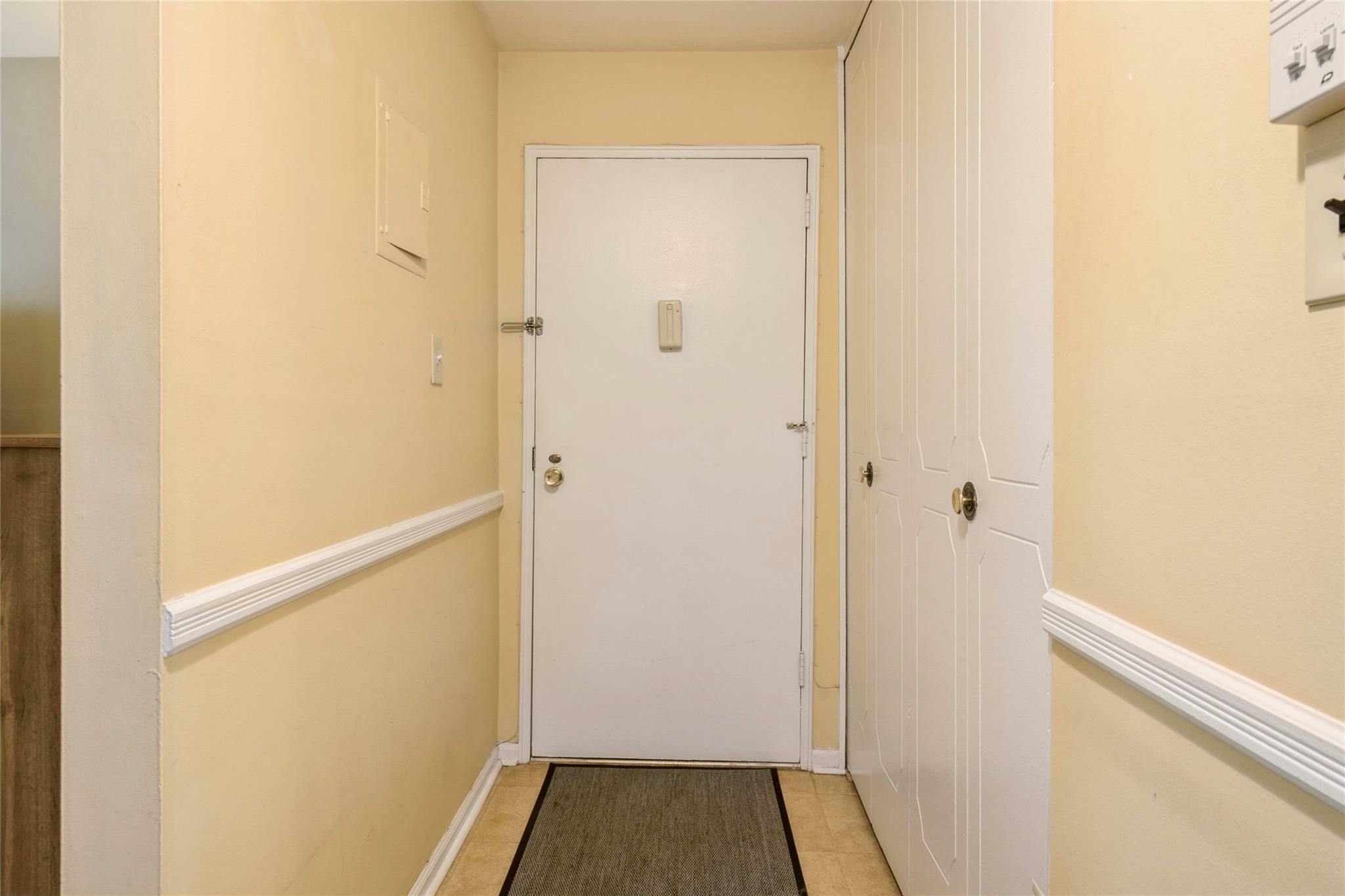 Property Photo: 8 Essex Lane 2710 NY 10901