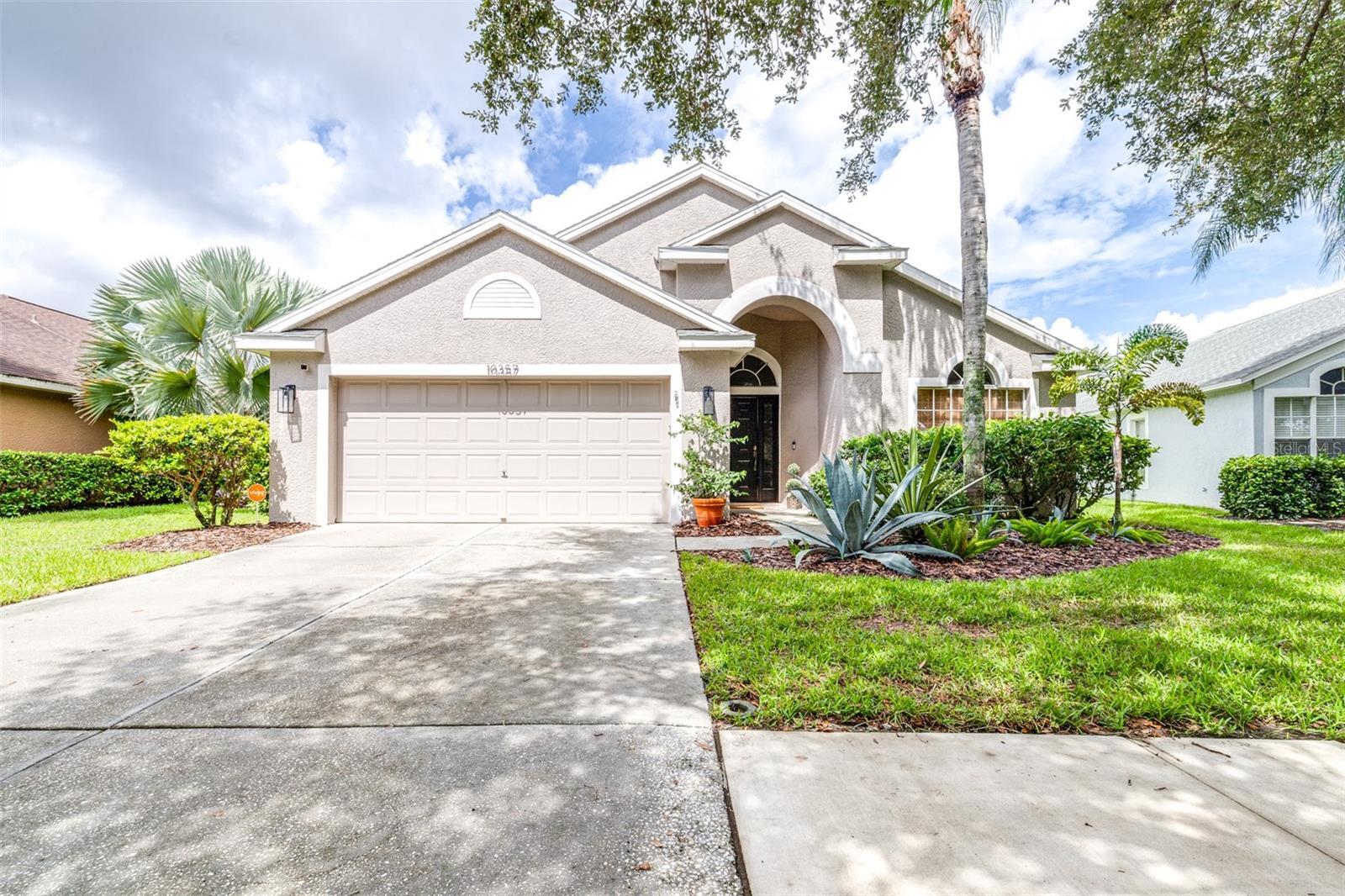 Property Photo:  10357 Lightner Bridge Drive  FL 33626 