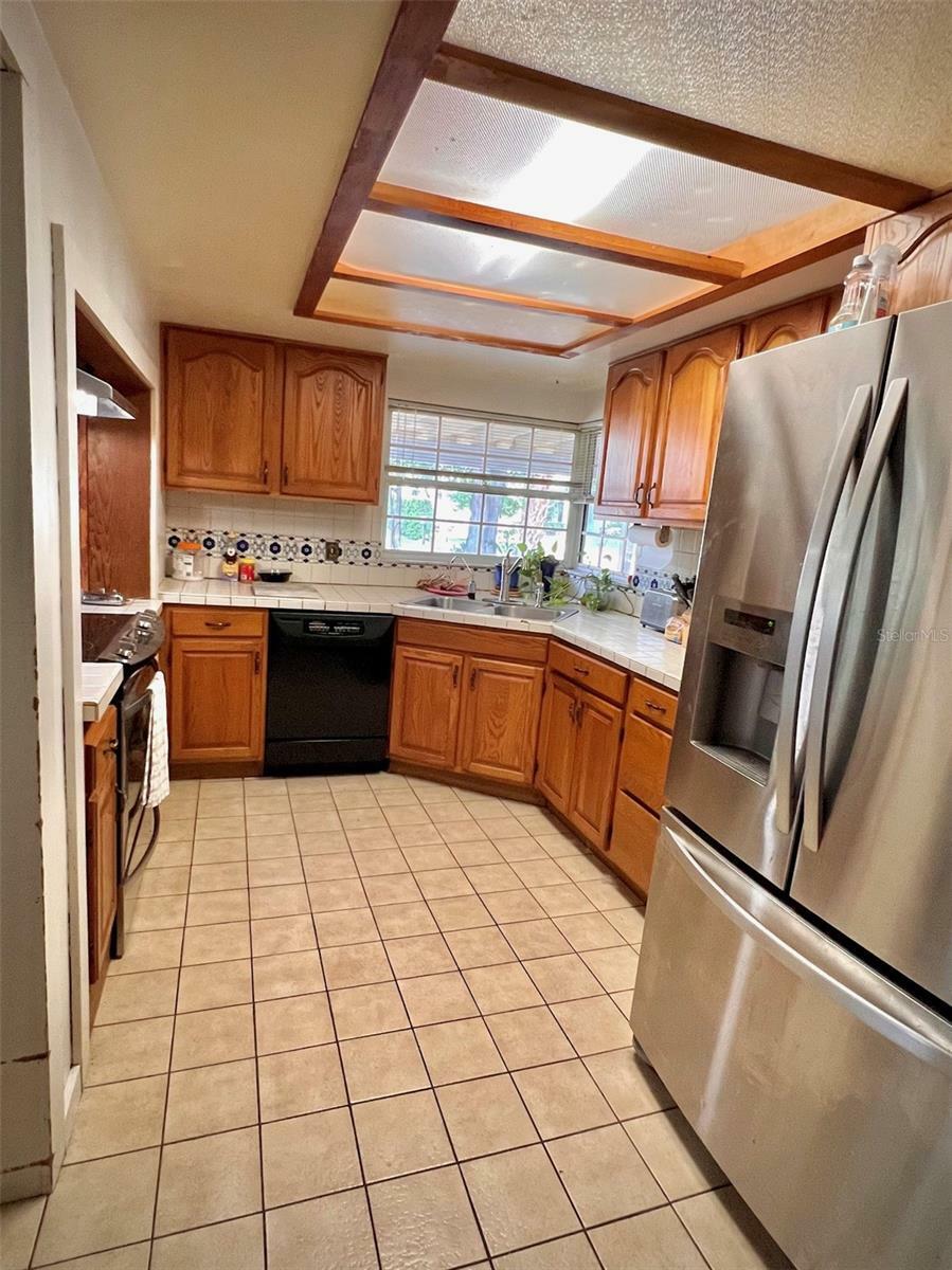 Property Photo: 76 Oakdale Street FL 34786