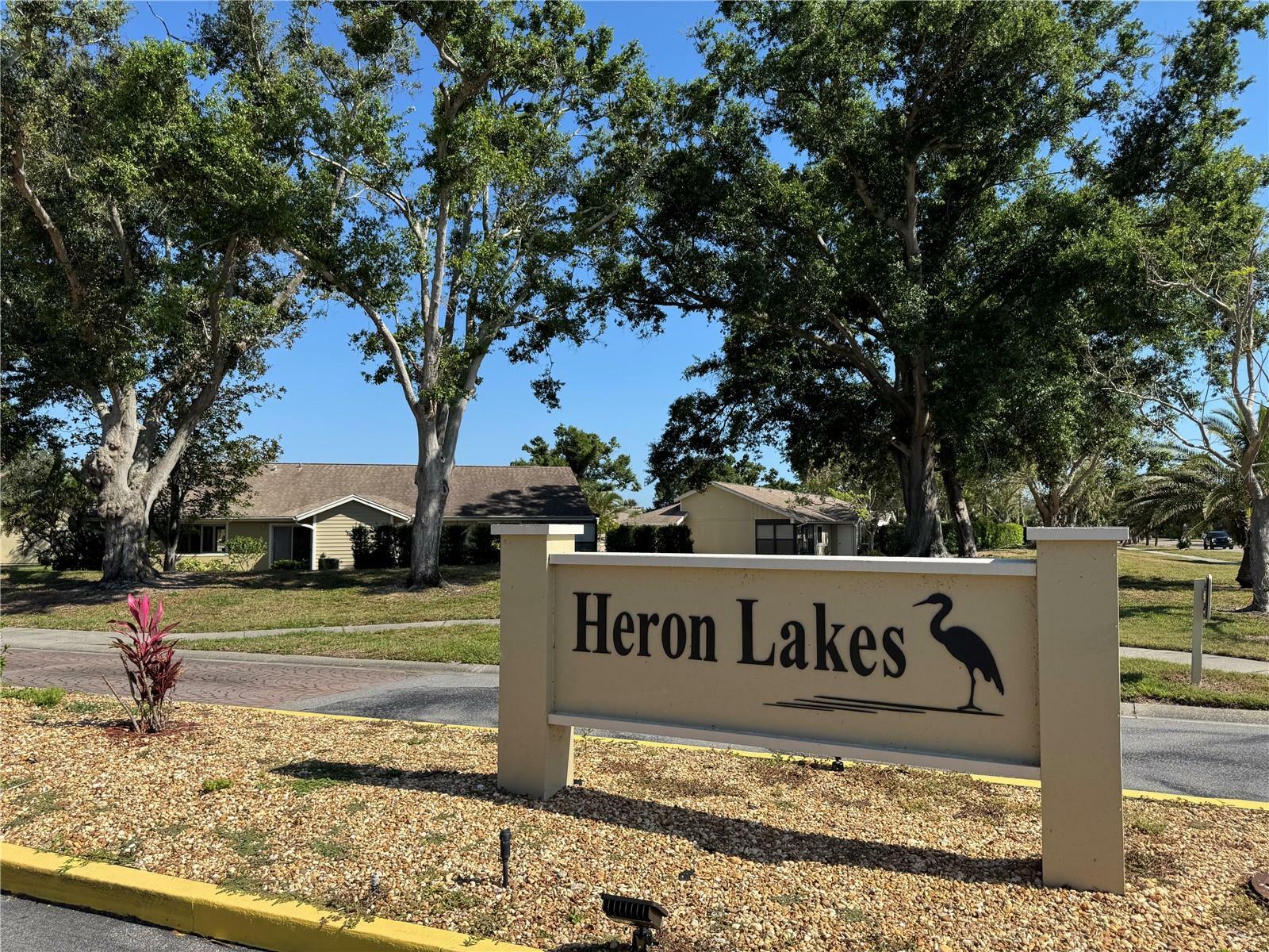 Property Photo: 3002 Sail Pointe Circle 1B FL 34293