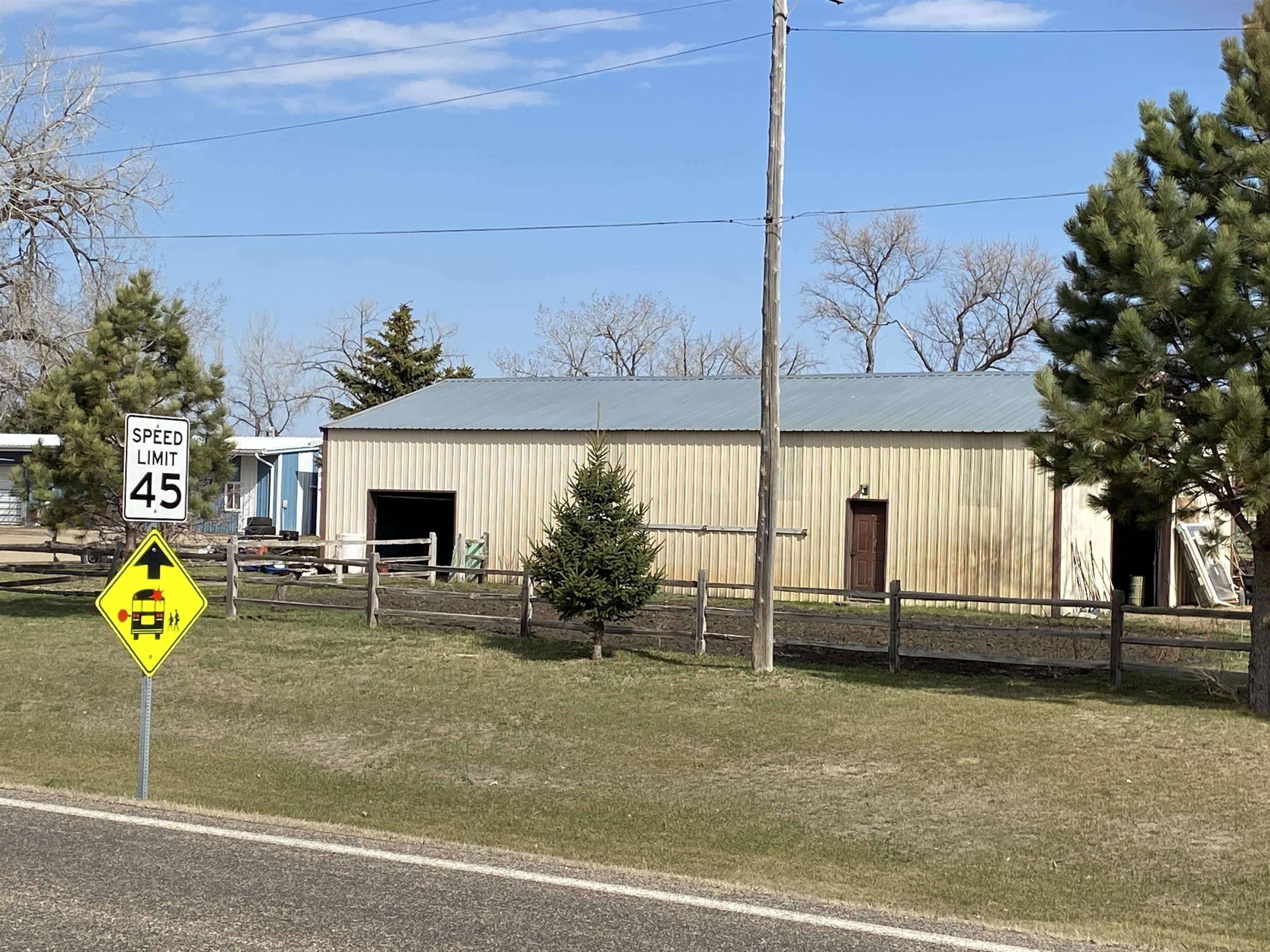 Property Photo: 601 3rd St NW ND 58788-9999