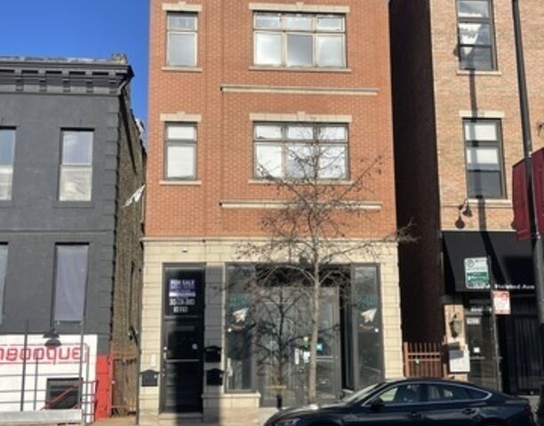 Property Photo:  1625 N Halsted Street  IL 60614 