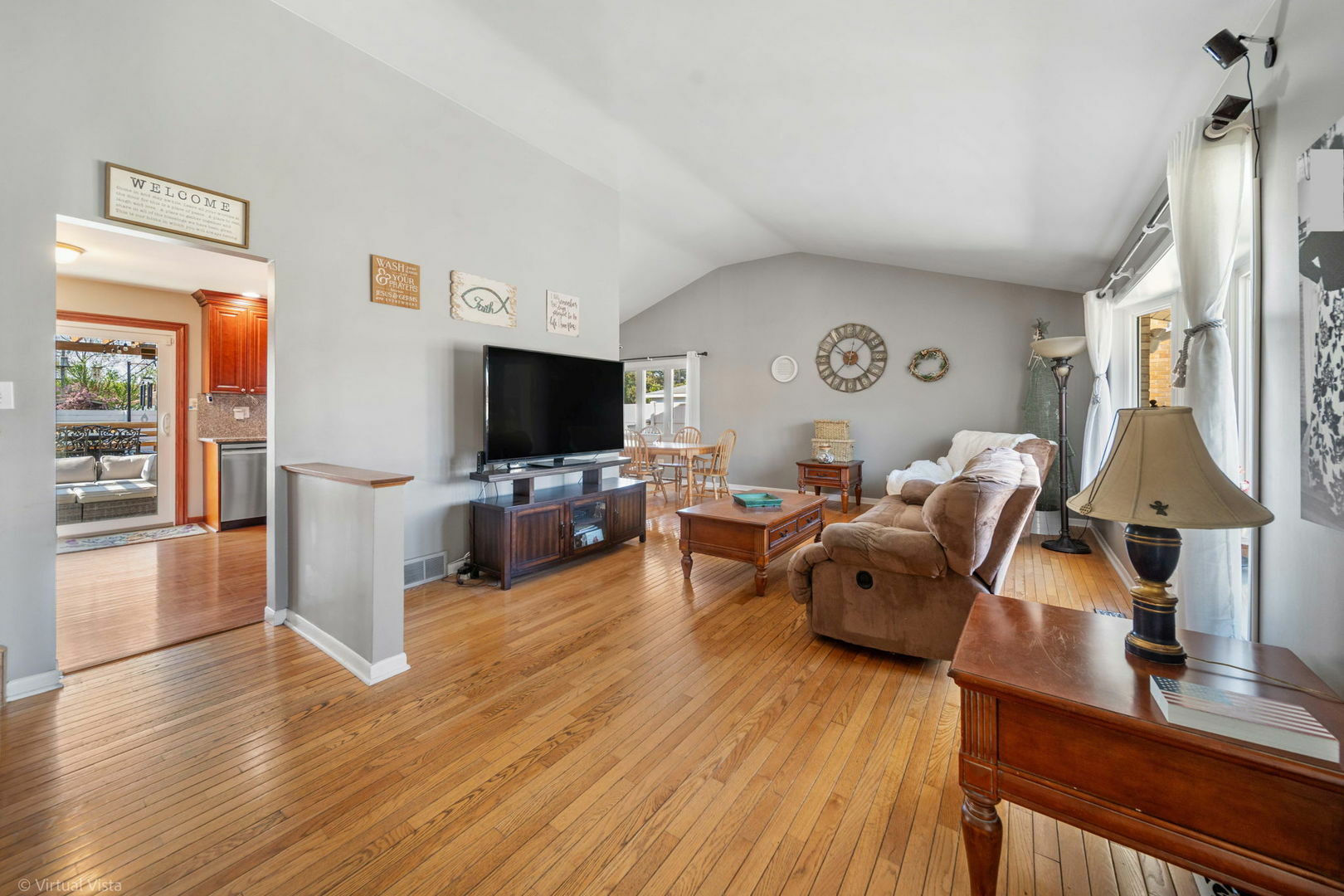 Property Photo:  10511 Essex Street  IL 60154 