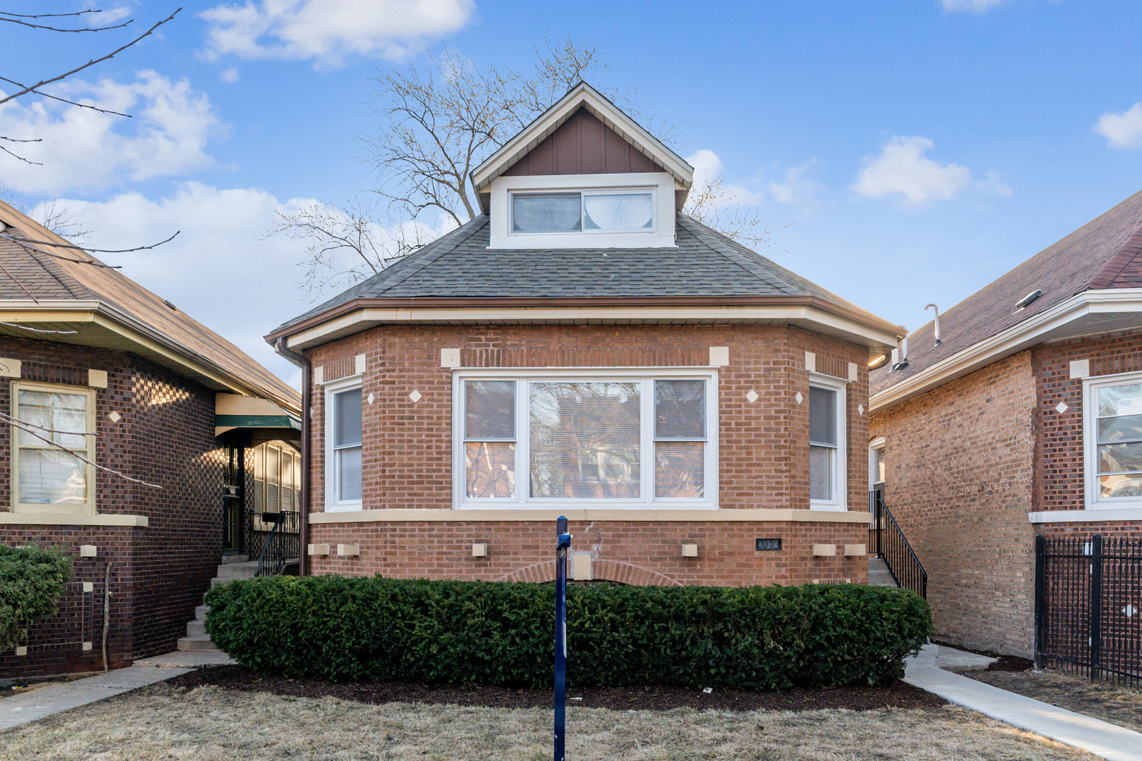 Property Photo: 8031 S Harvard Avenue IL 60620