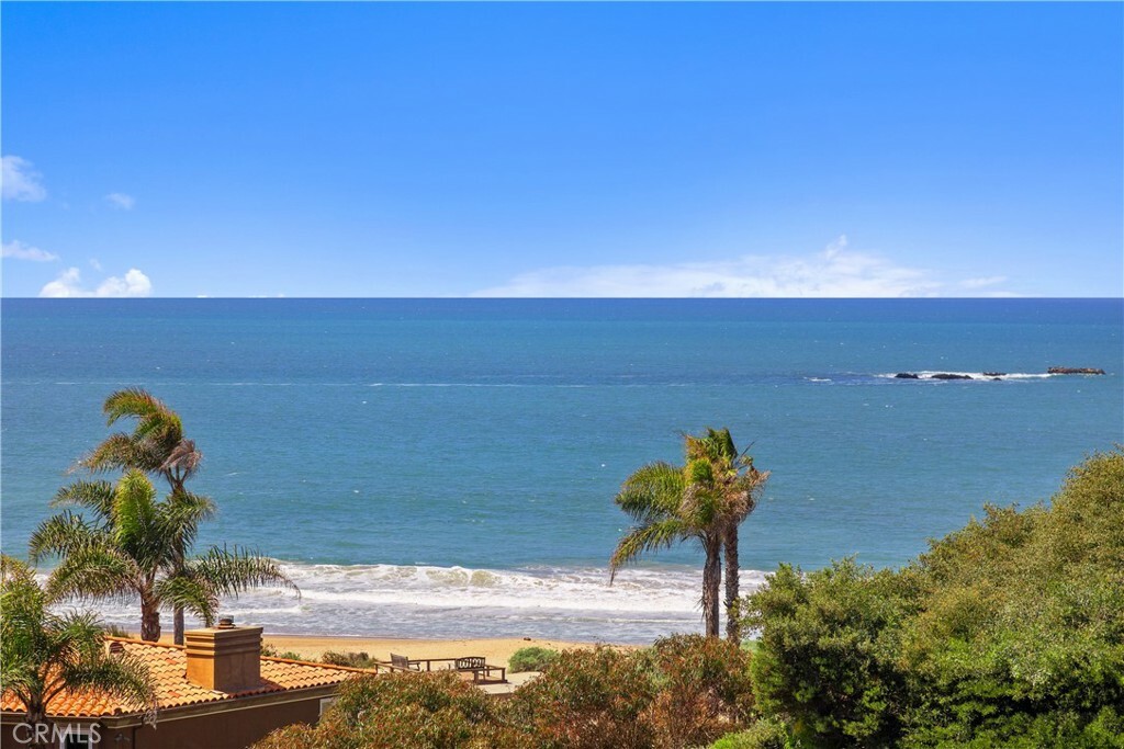Property Photo: 504 Avenida La Costa CA 92672