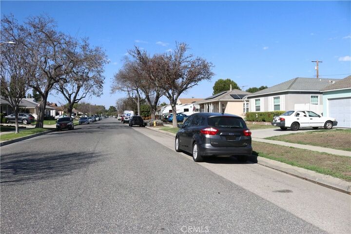 Property Photo:  5322 Pearce Avenue  CA 90712 