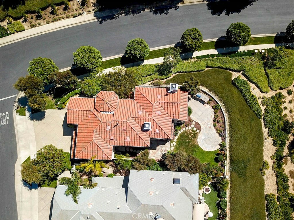 Property Photo: 17 Veneto CA 92657