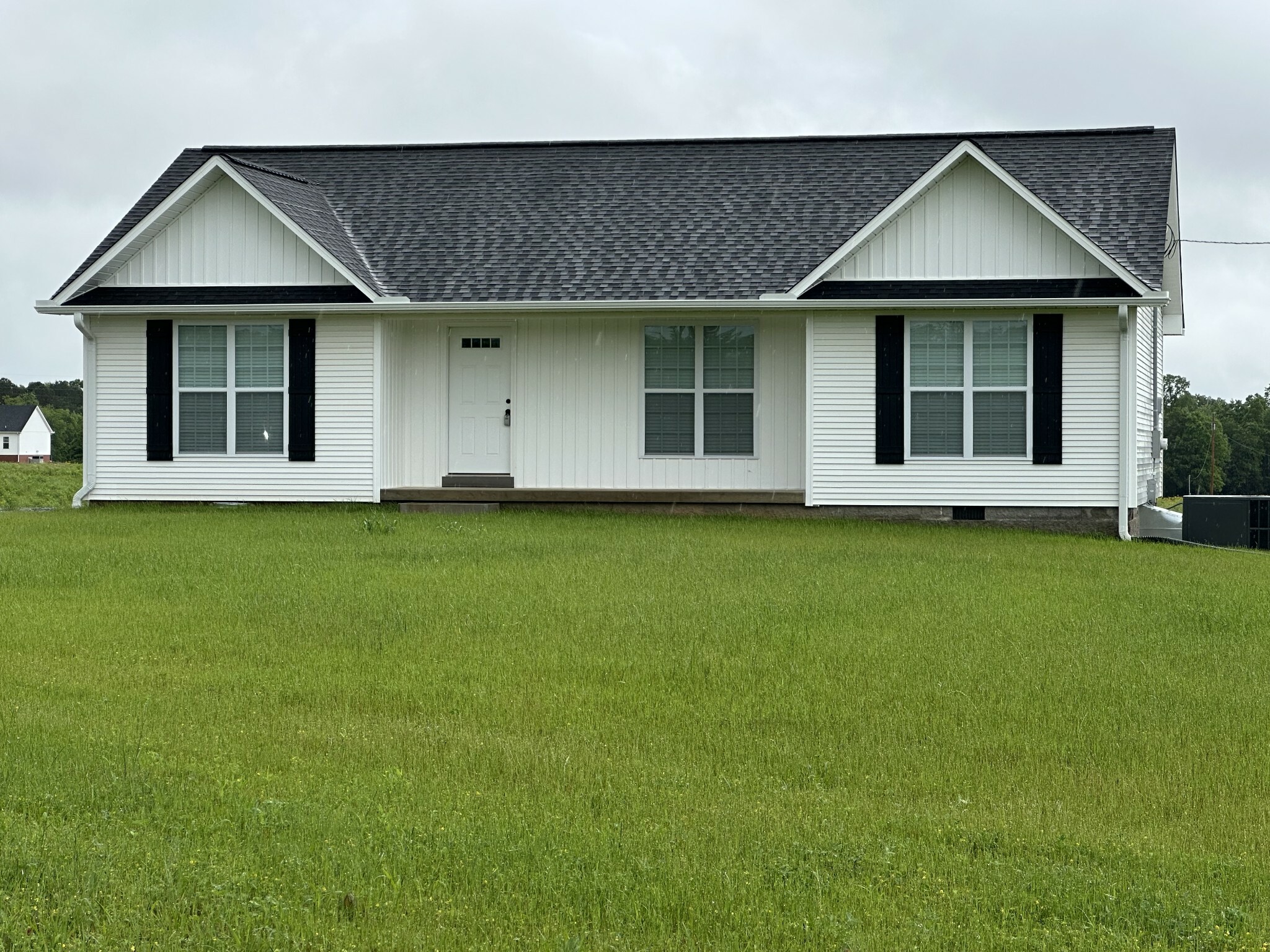 Property Photo: 163 Rigling Rd TN 38469
