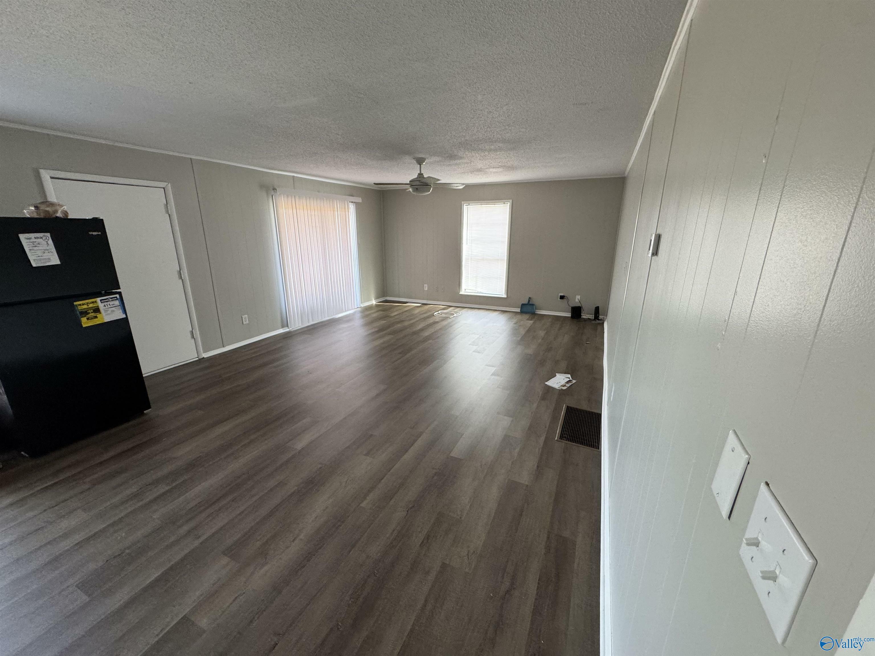 Property Photo: 27 US Hwy 278 E AL 35055