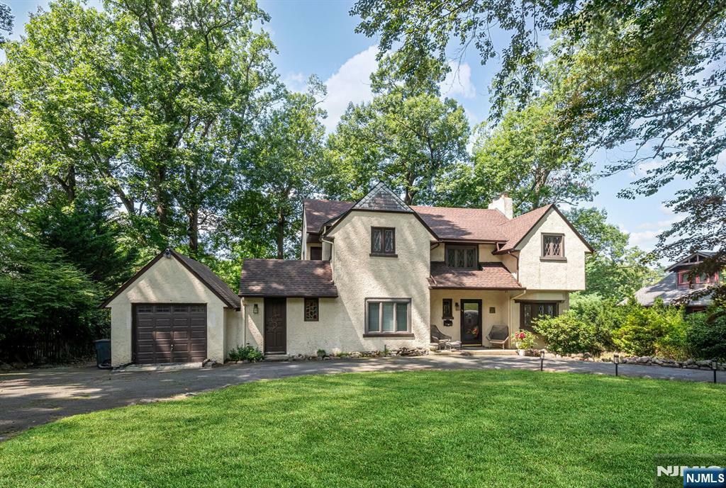 56 Malcolm Road  Mahwah NJ 07430 photo