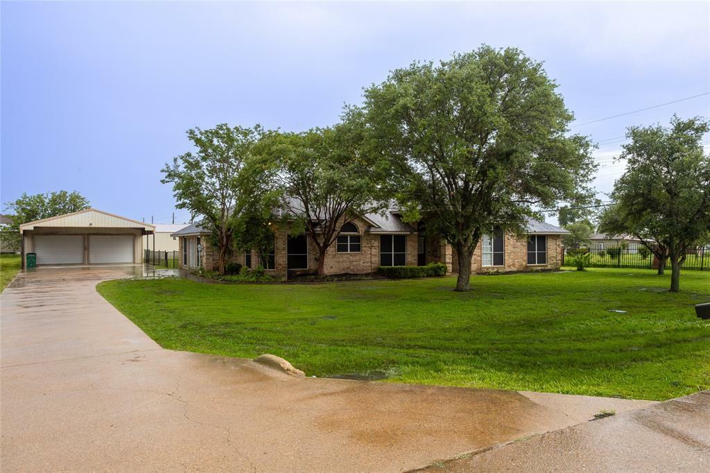 Property Photo: 10020 Richard Circle TX 75126